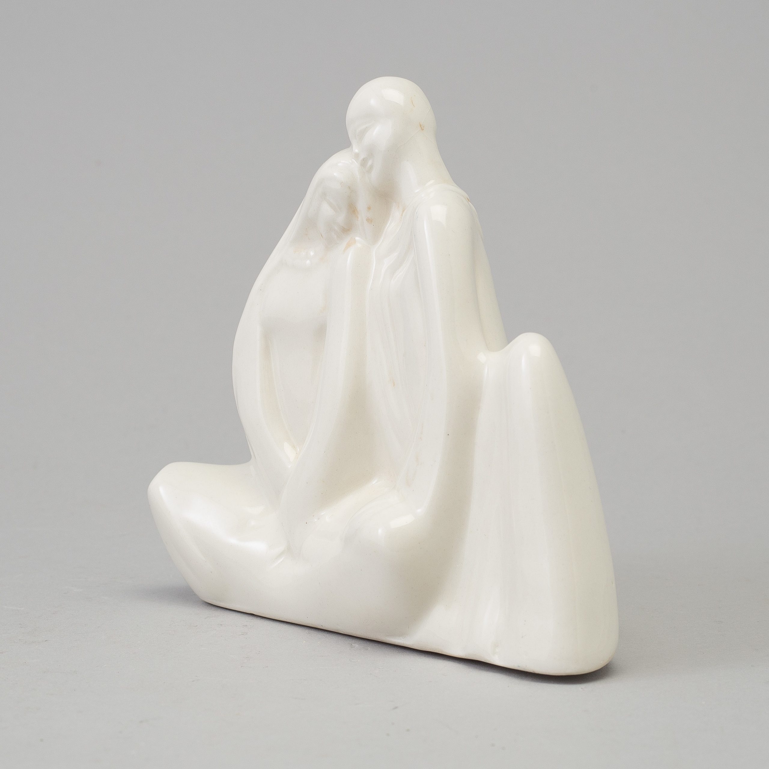 Hassan Heshmat (1920-2006) Femme accroupie I, 1977 Signed & dated Offwhite porcelain 26.5 x 21.5 x 14.5 cm (HH-116)